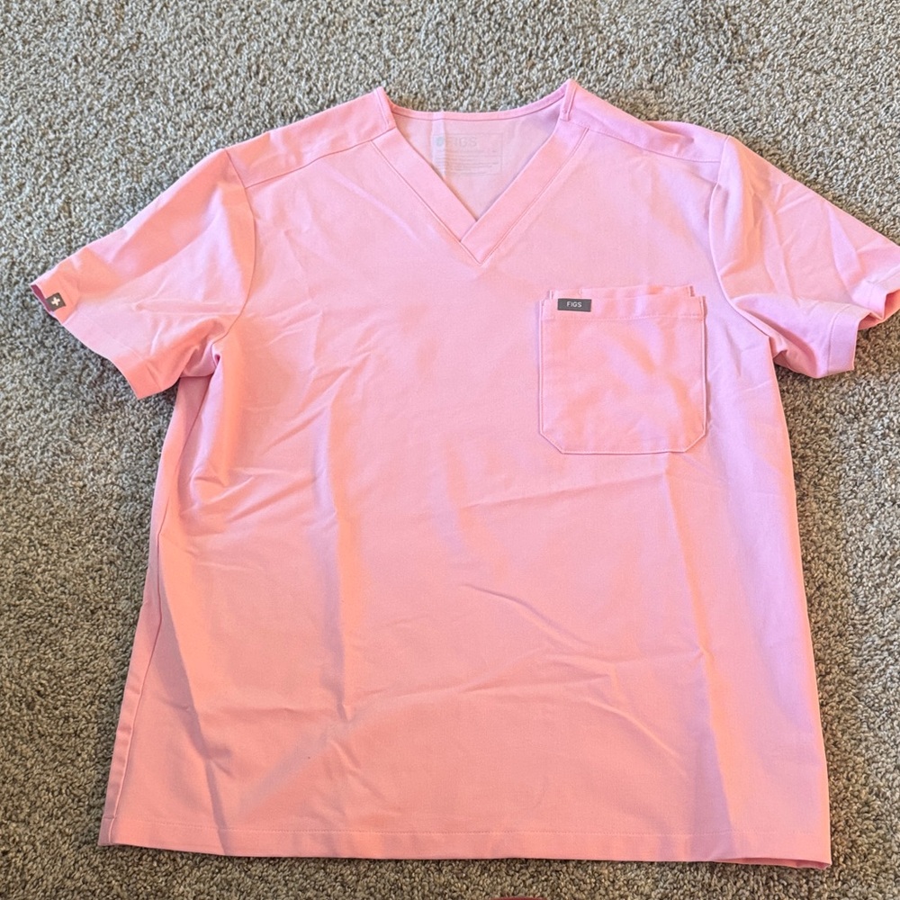 FIGS BRAND NEW SCRUB SET SIZE M PINK LEON SCRUB TOP JOGGER SCRUB PANTS NEVERWORN